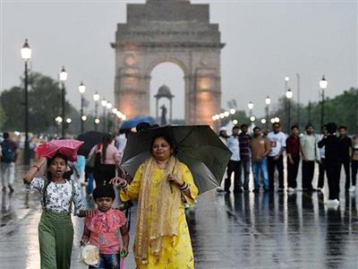 IMD predicts light to moderate rain for Delhi NCR