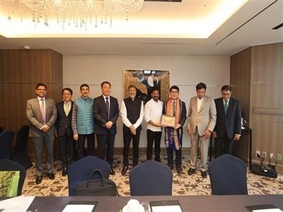 Telangana CM meets officials of Hyundai Motor in South Korea to attract investment