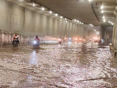 Delhi police issue traffic advisory due to waterlogging at Okhla Underpass