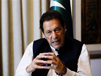 Imran Khan warns to call for street protests if govt tries to sabotage judiciary's independence