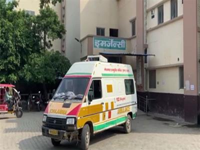 UP: Mother delivers baby in ambulance after hospital refuses admission un Mainpuri