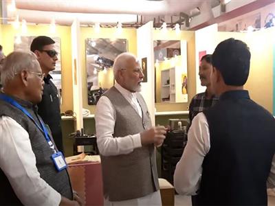 PM Modi visits exhibition at National 'PM Vishwakarma' Programme in Wardha