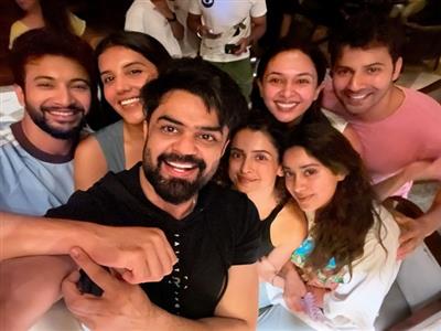 Varun Dhawan, Janhvi Kapoor wrap up Udaipur schedule of 'Sunny Sanskari Ki Tulsi Kumari'