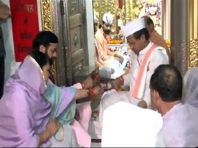 Haryana CM Saini offers prayers at Mansa Devi temple on second day of Sharadiya Navratri ahead of polls