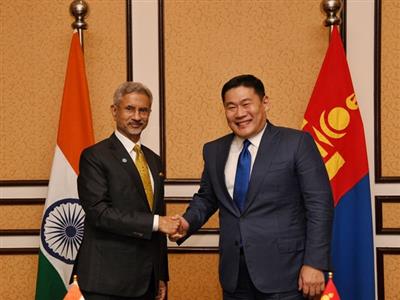 EAM Jaishankar meets Mongolian PM on sidelines of SCO Summit in Pakistan