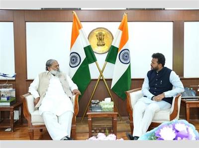 Haryana Minister Anil Vij calls Union Minister Kinjarapu Rammohan Naidu in Delhi