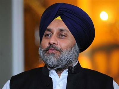 Sukhbir Badal reaches Sri Akal Takht Secretariat