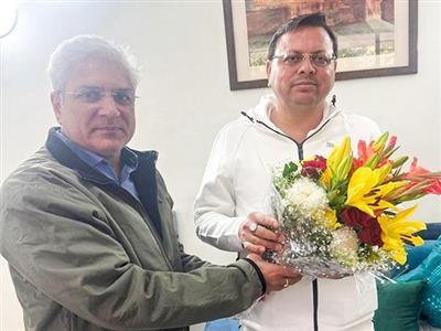 BJP leader Kailash Gahlot meets Uttarakhand Chief Minister Pushkar Singh Dhami