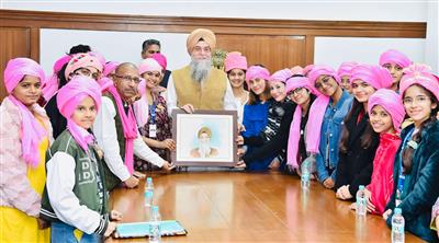 Speaker Sandhwan inspires school and college girls visiting Punjab Vidhan Sabha to succeed in life & become good citizens