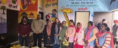 Dr. Baljit Kaur Conducts Surprise Inspection at Bathinda's Anganwadi Centers