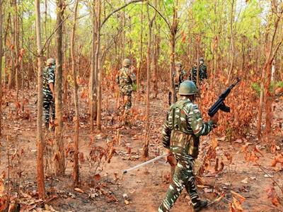 Chhattisgarh: 3 Naxals killed in encounter with security forces in Bijapur