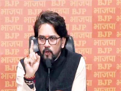 Anurag Thakur accuses AAP, Congress of standing beside 