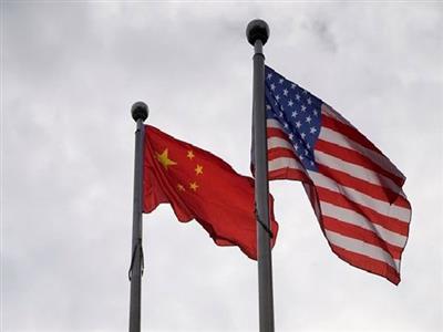 US lawmakers push bill to revoke China's trade privileges