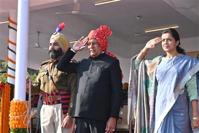 Punjab Mines and Geology Barinder Goyal Unfurls National Flag at SAS Nagar