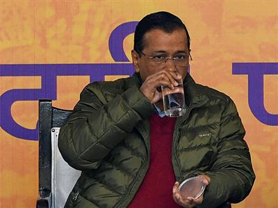 Election Commission asks Kejriwal not to mix issues, provide factual evidence over his 