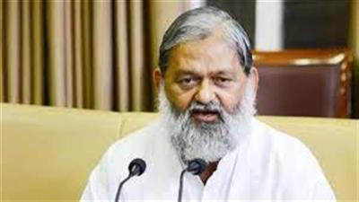 Efforts are being made to provide high-quality food for passengers- Anil Vij