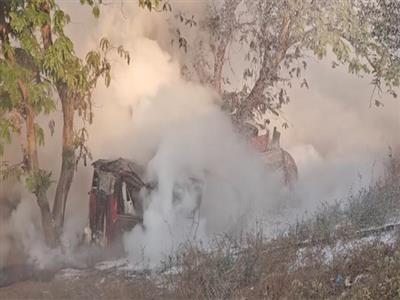 Gujarat: Tank carrying nitrogen falls off Ahmedabad-Vadodara highway