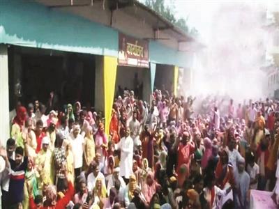 Holi celebrations begin across country with colors, music, festive joy