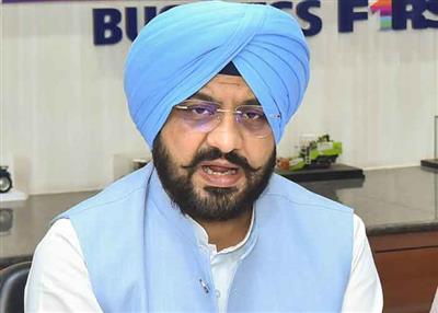 Minister Tarunpreet Singh Sondh Appeals for Constructive Protest, Urges Farmers to Avoid Blocking Roads