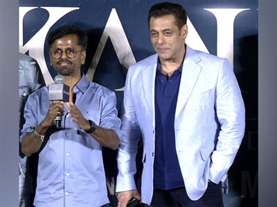 AR Murugadoss on why he chose superstar Salman Khan for 'Sikandar'